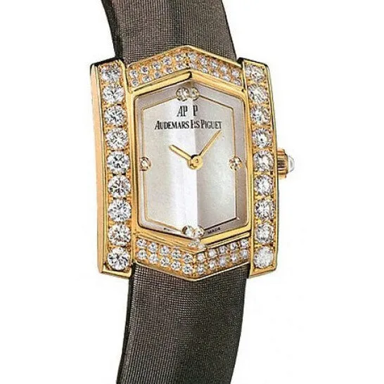 JMS always Watches Original Audemars Piguet Facettes Diamond 18 kt Yellow Gold Ladies Watch 67491BAZZA080SU01