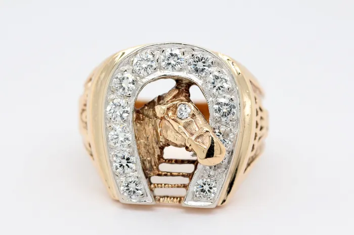 FULLERS PURCHASE FROM PUBLIC Rings ESTATE 14KY 102 CTTW DIAMOND HORSE SHOE RING